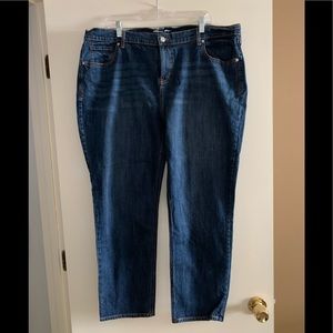 Old Navy Boyfriend Jeans sz 18